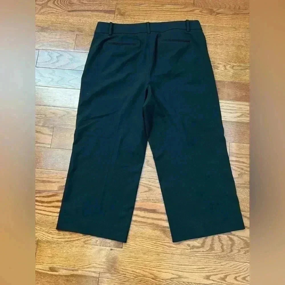 Talbots Women’s Black Cropped Pants Sz 12P - Picture 2 of 9
